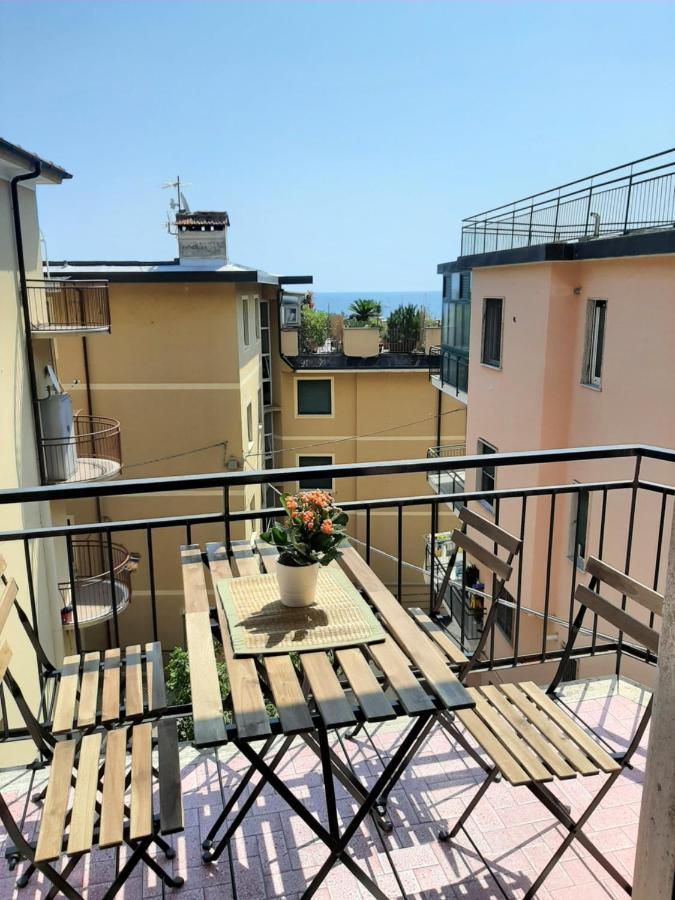 Wonderful Noli - Appartamento Noli Liguria Italia المظهر الخارجي الصورة